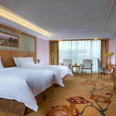 Vienna Hotel Guangzhou Baiyun Dongping Middle Road Eksteriør billede