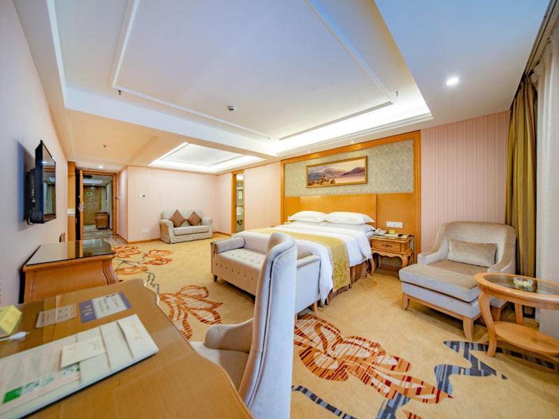 Vienna Hotel Guangzhou Baiyun Dongping Middle Road Eksteriør billede