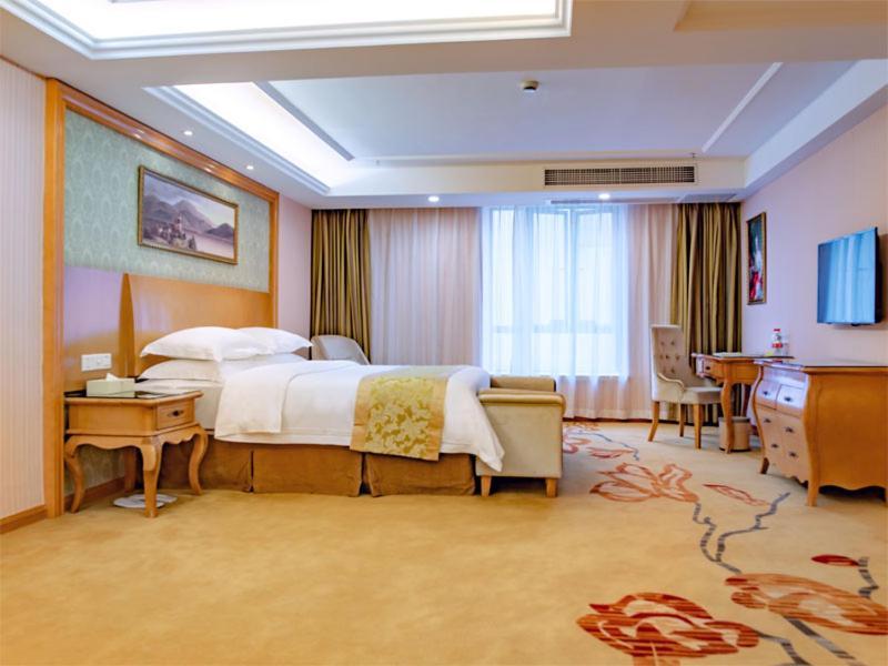 Vienna Hotel Guangzhou Baiyun Dongping Middle Road Eksteriør billede