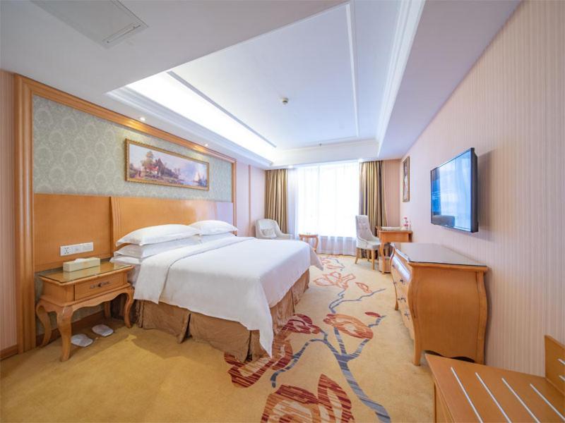 Vienna Hotel Guangzhou Baiyun Dongping Middle Road Eksteriør billede