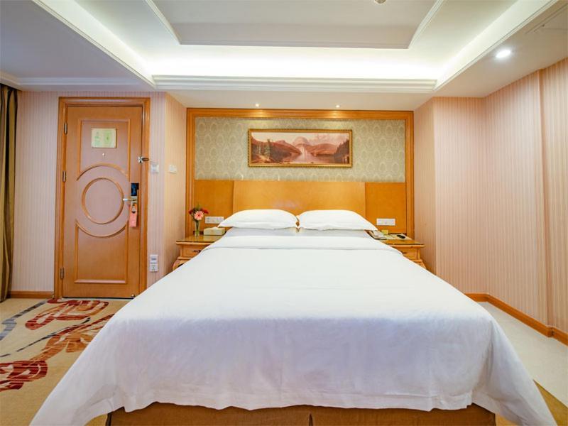 Vienna Hotel Guangzhou Baiyun Dongping Middle Road Eksteriør billede